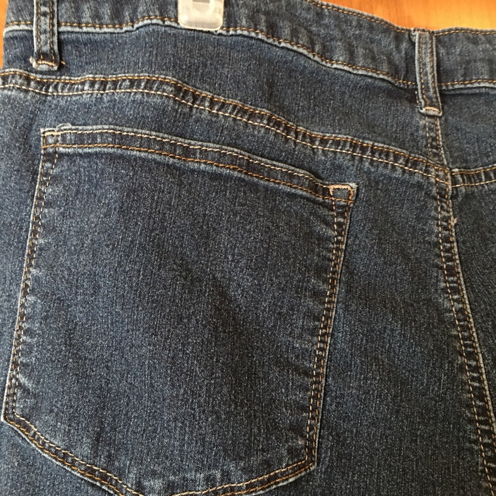 Lee Riders - Picture 2 of 8